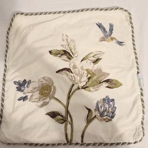 Waverly Pillow cover.